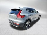 Certified 2024 Volvo XC40 B5 Plus w/ Climate Package image 4
