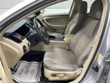 Used 2015 Ford Taurus SEL image 2