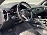 Used 2019 Porsche Cayenne E-Hybrid image 4