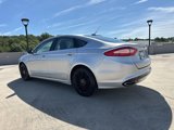 Used 2016 Ford Fusion SE w/ Equipment Group 202A image 5