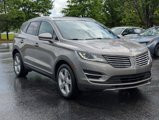 Used 2017 Lincoln MKC Premiere image 3
