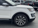 Used 2016 Ford Explorer Platinum image 3