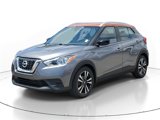 Used 2019 Nissan Kicks SV image 2