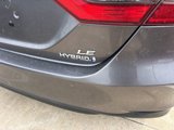 Used 2021 Toyota Camry LE image 4