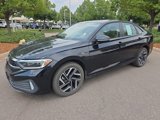 Used 2023 Volkswagen Jetta SEL image 2