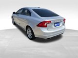 Used 2016 Volvo S60 T5 Premier w/ Convenience Package image 3