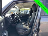 Used 2017 Jeep Renegade Latitude w/ Cold Weather Group image 3