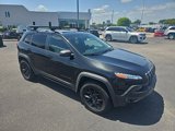Used 2015 Jeep Cherokee Trailhawk w/ Comfort/Convenience Group image 4
