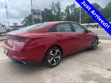 Used 2022 Hyundai Elantra SEL w/ Convenience + Premium Package image 3
