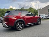 Used 2024 Nissan Pathfinder Platinum image 4