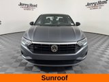 Used 2020 Volkswagen Jetta R-Line image 4