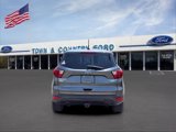 Used 2019 Ford Escape Titanium image 4