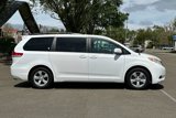 Used 2012 Toyota Sienna LE image 3