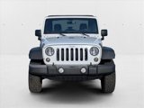 Used 2016 Jeep Wrangler Rubicon w/ Power Convenience Group image 2