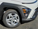 Certified 2025 Hyundai Kona SEL image 3