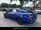 Used 2023 Hyundai Elantra SEL image 3
