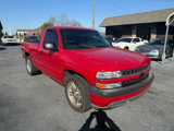 Used 2000 Chevrolet Silverado 1500 2WD Regular Cab w/ Exterior Appearance Pkg image 2