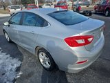 Used 2017 Chevrolet Cruze LT image 5