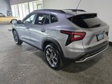 Used 2025 Chevrolet Trax LT w/ Driver Confidence Package image 6