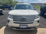 Used 2018 Ford Explorer Platinum image 2