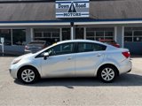 Used 2013 Kia Rio EX w/ Convenience Pkg image 2