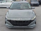 Certified 2022 Hyundai Elantra SE image 2