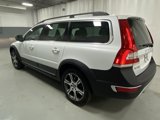 Used 2015 Volvo XC70 T6 image 2