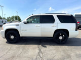 Used 2013 Cadillac Escalade Premium image 3