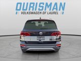 Certified 2024 Volkswagen Taos SE image 4