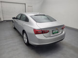 Used 2018 Chevrolet Malibu LT image 5
