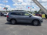 Used 2019 Honda Pilot Touring image 3
