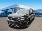 New 2024 Volkswagen Taos SE image 3