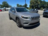 Used 2019 Jeep Cherokee Latitude w/ Popular Appearance Group image 4