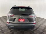 Used 2020 Jeep Cherokee Latitude Plus image 6