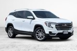 Used 2022 GMC Terrain SLT image 2