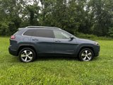 Used 2021 Jeep Cherokee Limited image 6
