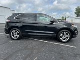 Used 2018 Ford Edge Titanium image 2