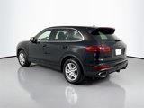 Used 2016 Porsche Cayenne image 3