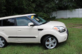 Used 2010 Kia Soul ! image 4