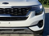 Used 2021 Kia Seltos EX image 4
