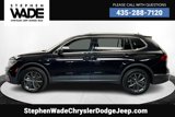 Used 2022 Volkswagen Tiguan SE image 2