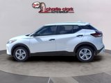 New 2025 Nissan Kicks Play S image 2