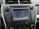 Used 2017 Toyota Camry SE image 3