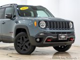 Used 2018 Jeep Renegade Trailhawk image 2