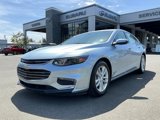 Used 2017 Chevrolet Malibu LT image 3