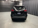 Used 2018 Nissan Rogue SV image 5