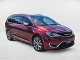 Used 2019 Chrysler Pacifica Limited w/ Tire & Wheel Group image 3