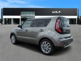 Used 2018 Kia Soul + image 6