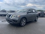 Used 2019 Nissan Pathfinder SV image 3