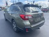 Used 2018 Subaru Outback 2.5i Limited image 3